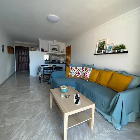 Carmita I Apartment